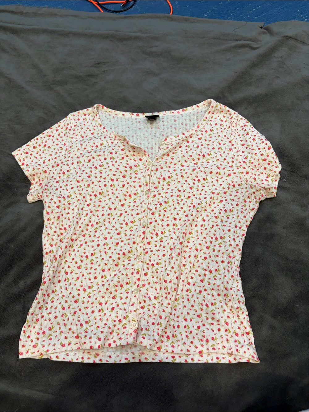 art class White Button-Front Top with Pink Floral Print - Picture 1 of 2